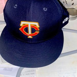 A twins hat